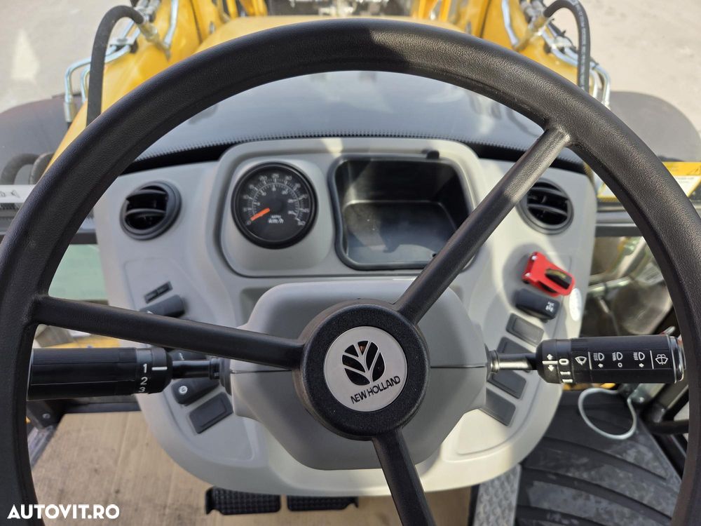 New Holland ROTI EGALE, 89kW-120CP, BRAT extensibil adanc sapare 6m, Powershift, cupa mulfufntionala 4x1 cu FURCI, Anvelope Michelin, Aer conditionat, Cutie automata, Radio, Certificat CE, garantie 1 an, posibilitate leasing 4 ani, PROMOTIE 86.900 EUR+Tva - 21