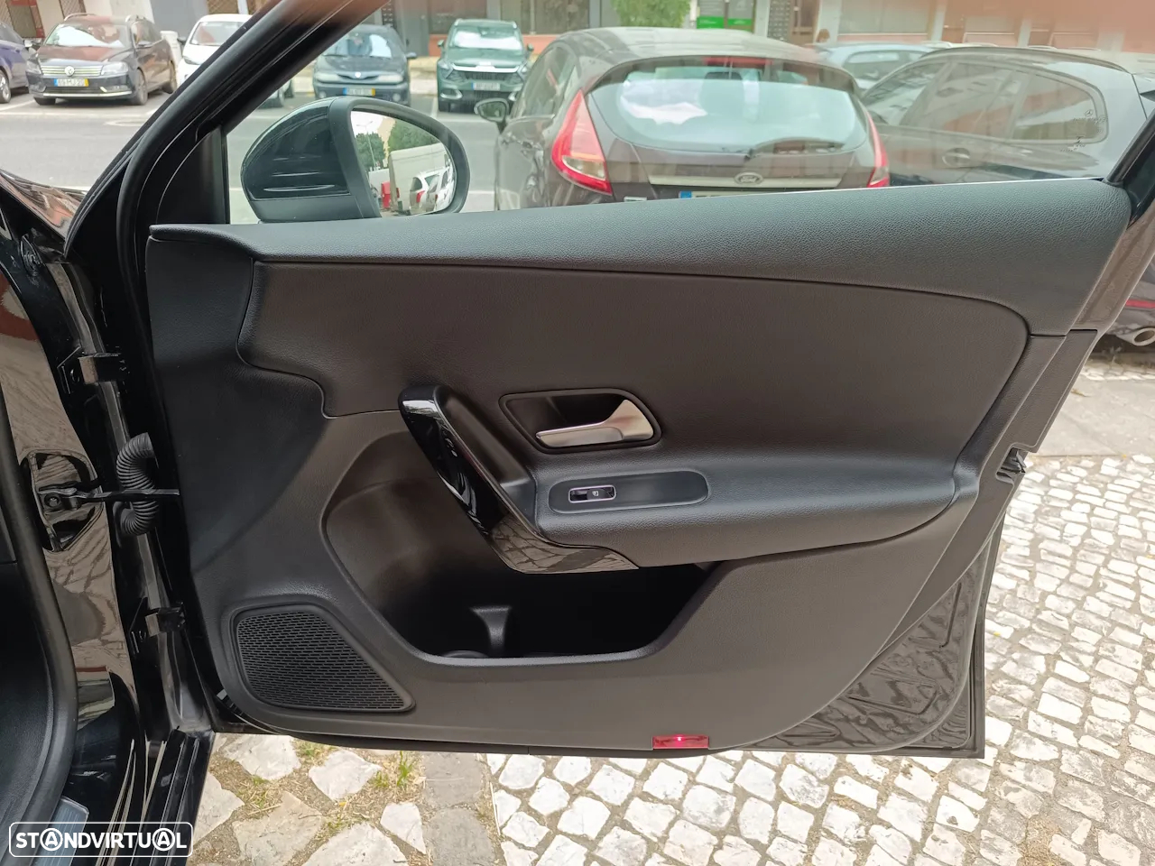 Mercedes-Benz A 200 7G-DCT Progressive - 29