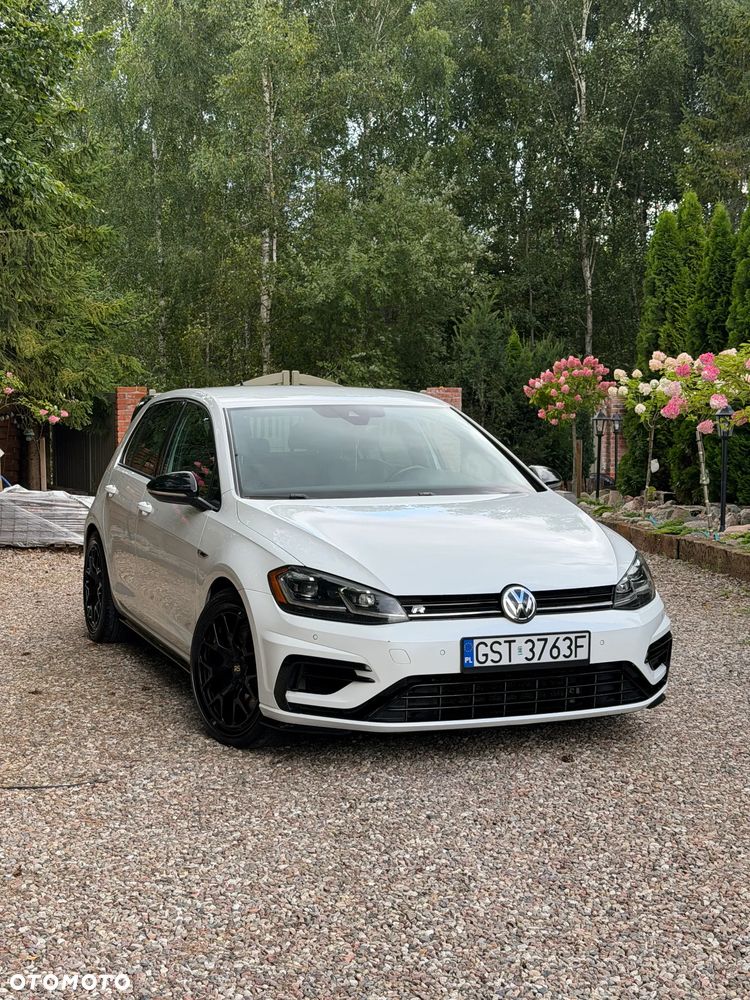 Volkswagen Golf R 4Motion (BlueMotion Technology) DSG - 1