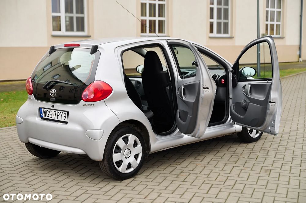 Toyota Aygo City - 22