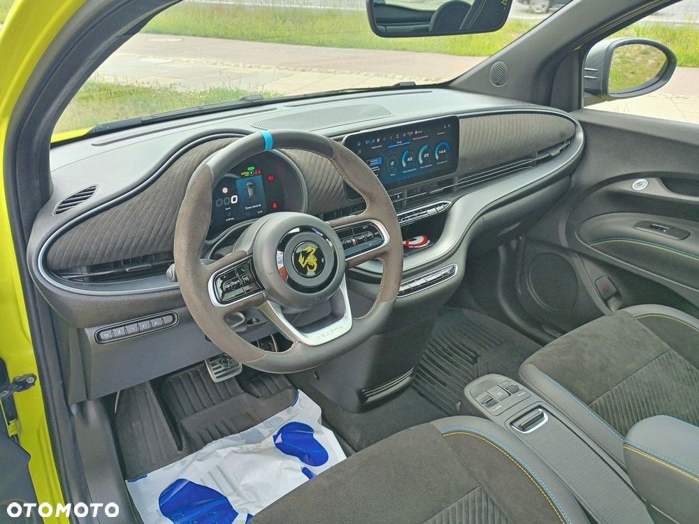 Abarth 500e 37.8kWh Turismo - 9
