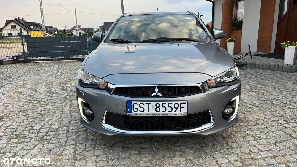 Mitsubishi Lancer Sportback 1.8 Clear Tec CVT Plus - 3