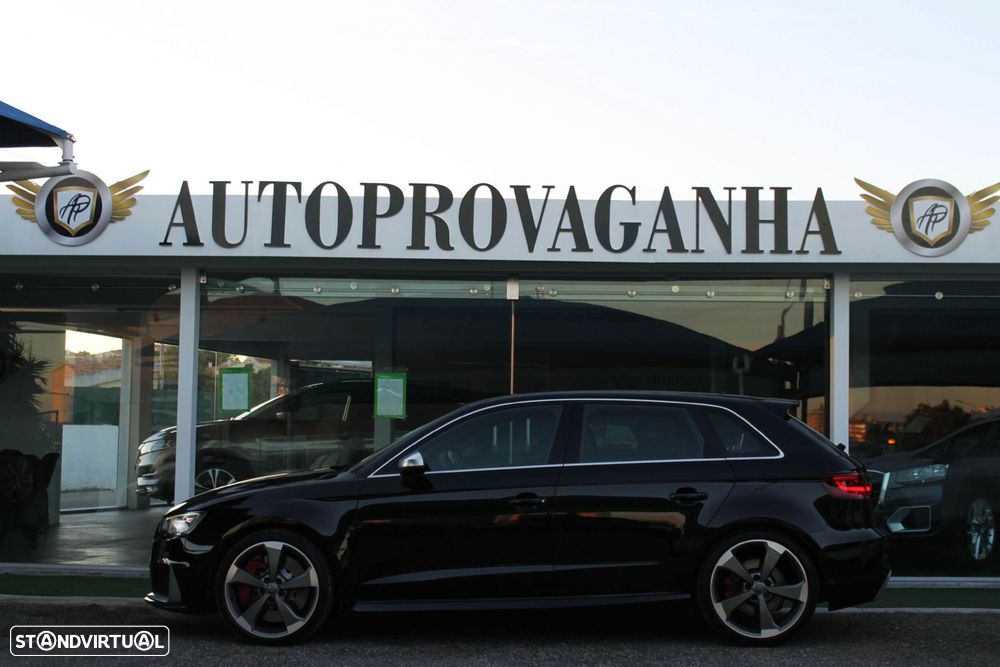 Audi RS3 Sportback 2.5 TFSI quattro S tronic - 39