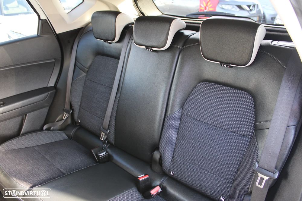 Renault Captur 1.0 TCe Techno Bi-Fuel - 20