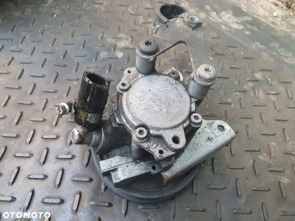 POMPA WSPOMAGANIA BMW E39 740858  LIFT 2.2 BENZYNA 6 CYL - 3