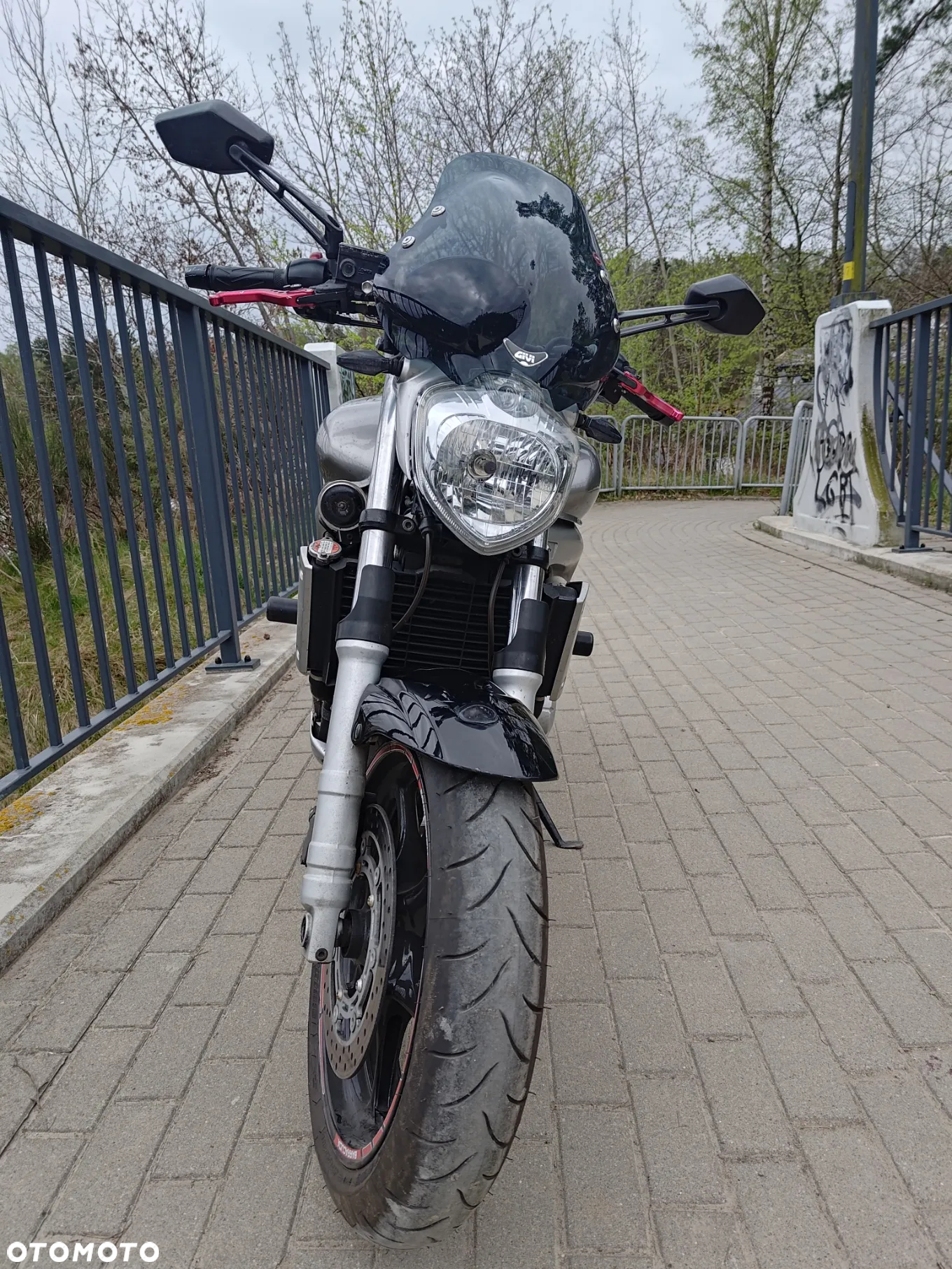 Yamaha FZ6 - 2