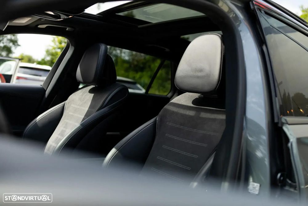 Mercedes-Benz C 300 - 18