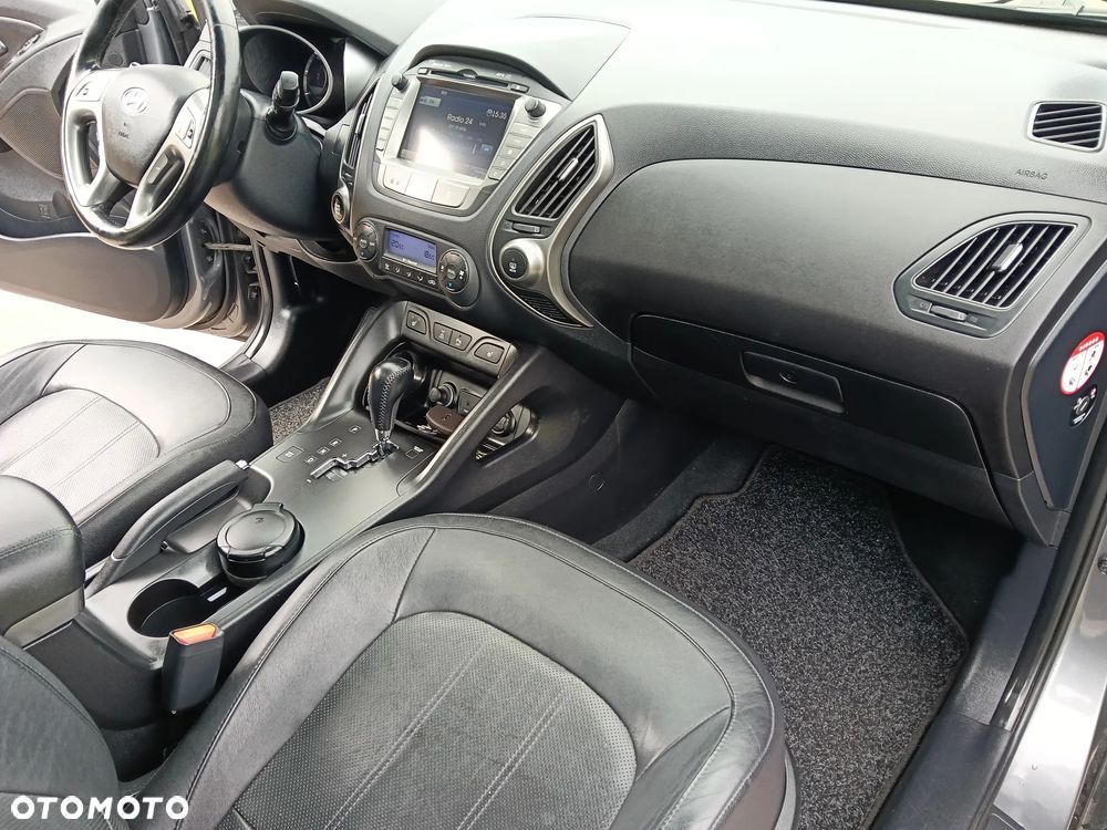 Hyundai ix35 2.0 CRDi Premium 4WD - 22