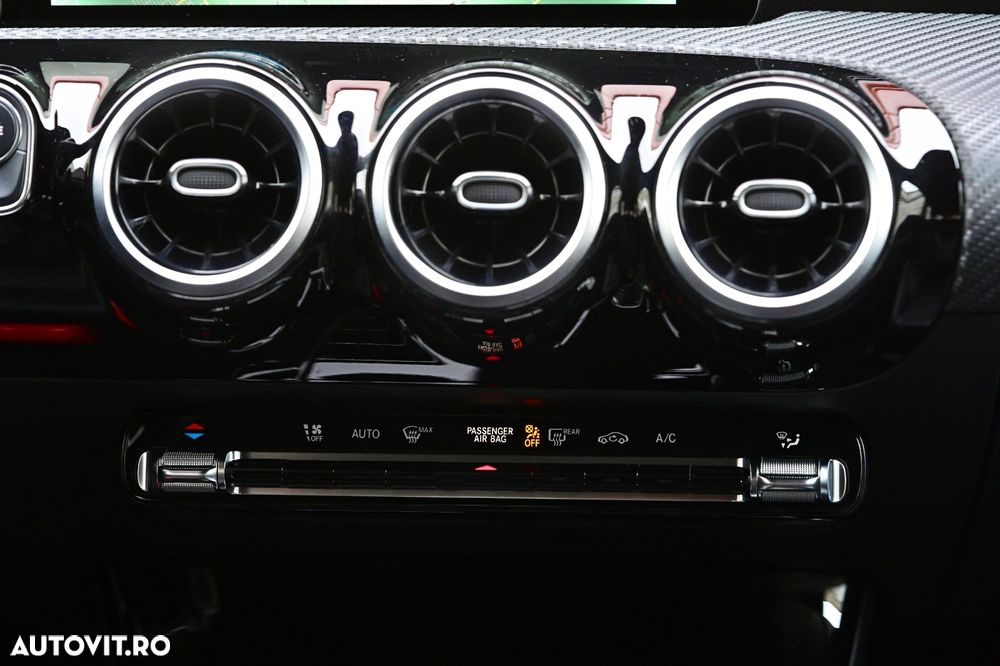 Mercedes-Benz A - 20