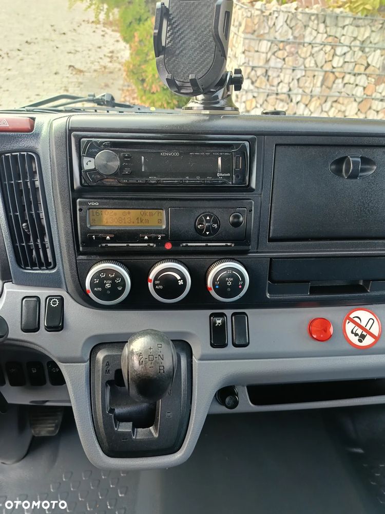 Mitsubishi FUSO CANTER 7C15 - 10