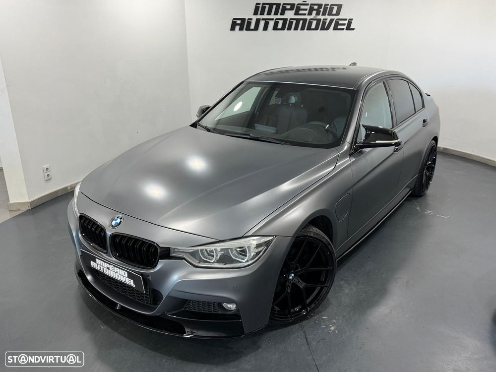 BMW 330 e iPerformance Pack M - 1