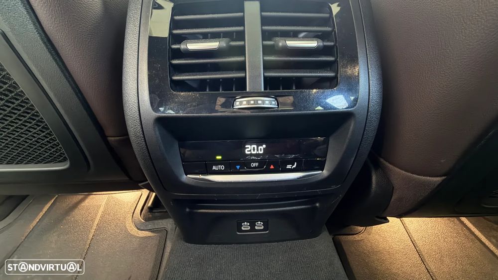 BMW X4 20 d xDrive xLine Pack M Auto - 25