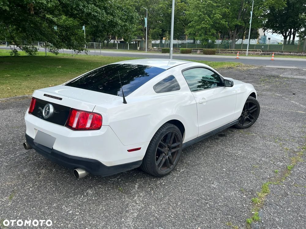 Ford Mustang 3.7 V6 - 8