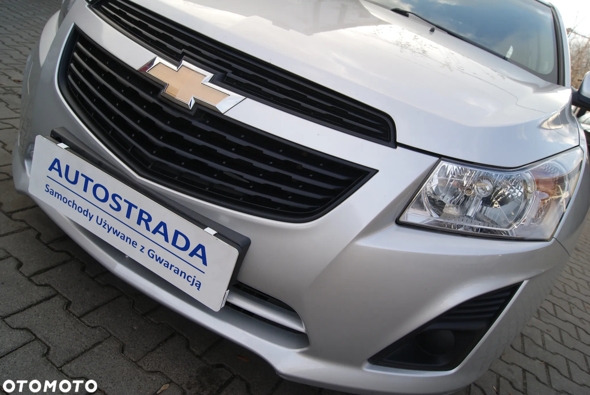 Chevrolet Cruze Station Wagon 1.6 LS - 8
