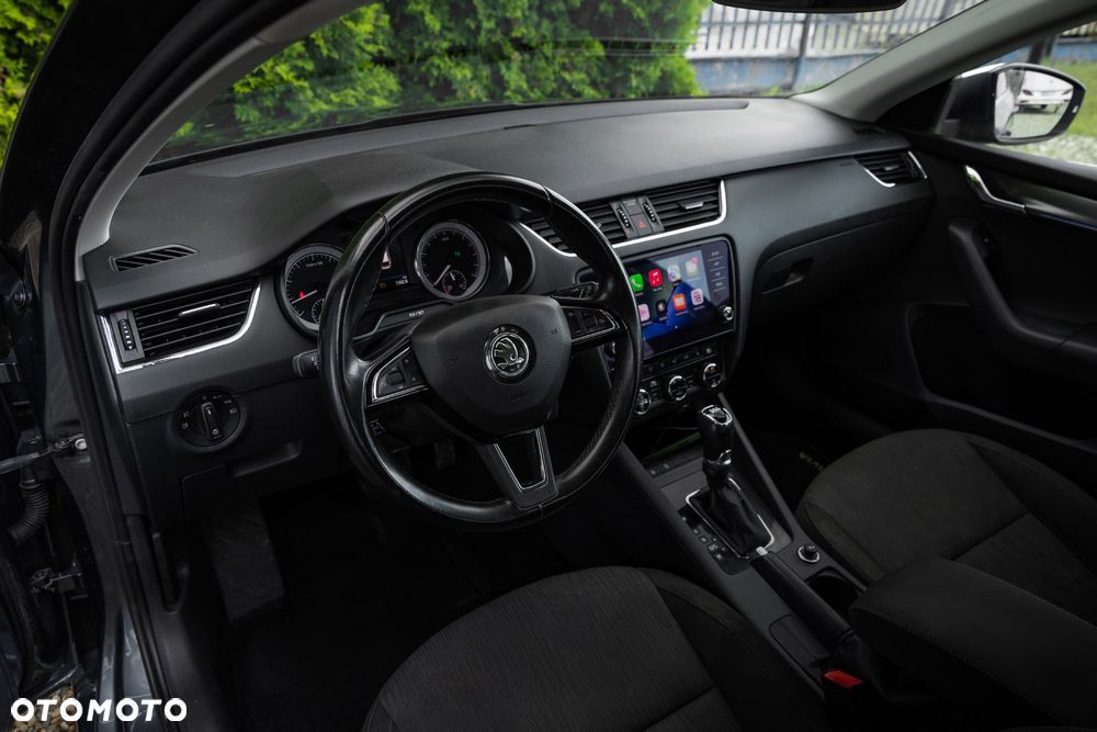 Skoda Octavia 2.0 TSI DSG Ambition - 19