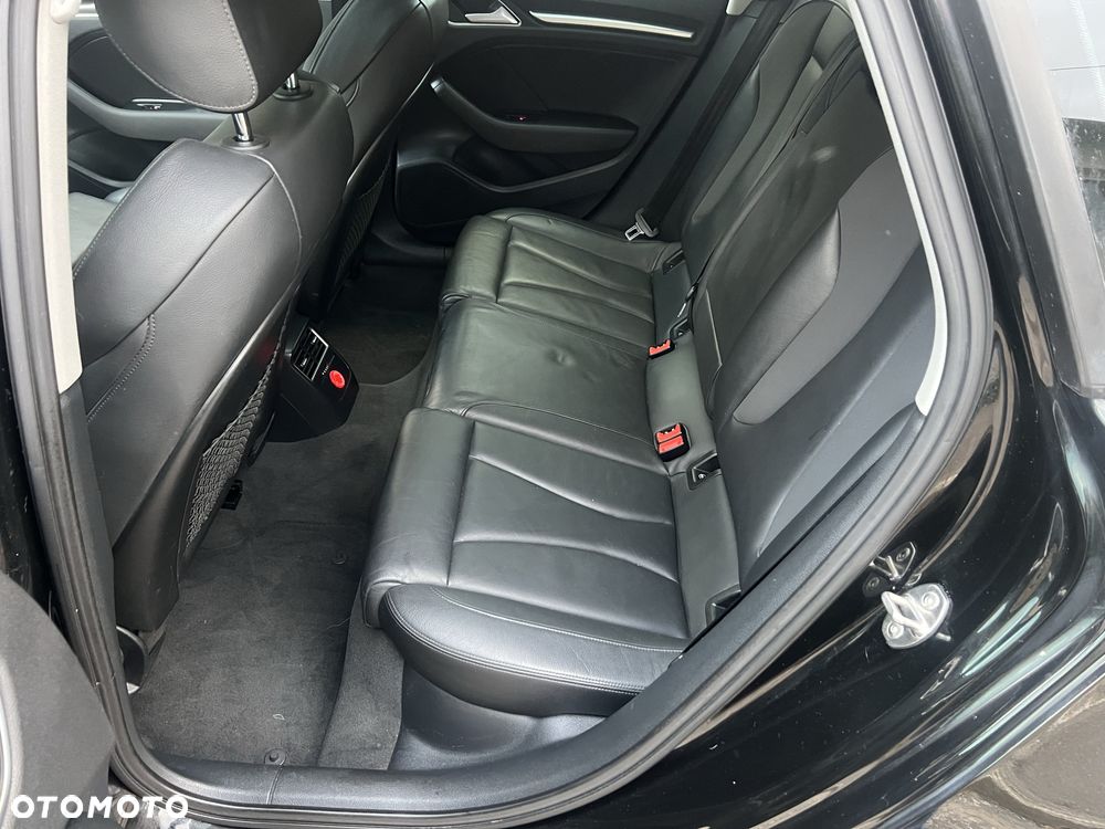 Audi A3 Sportback - 14