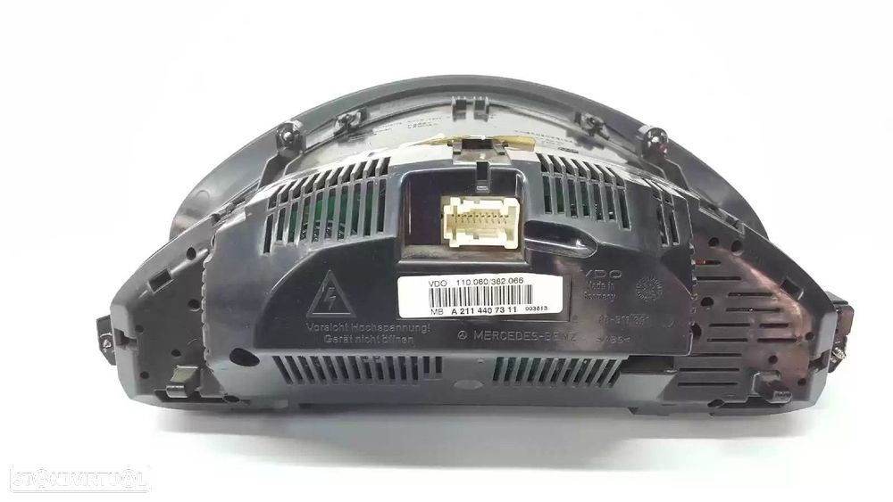QUADRANTE MERCEDES-BENZ CLASSE E T-MODEL 2009 -A2115408948 - 2