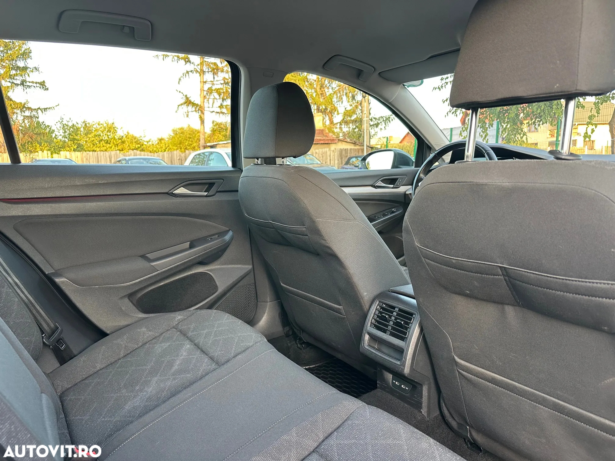 Volkswagen Golf 2.0 TDI Style - 8