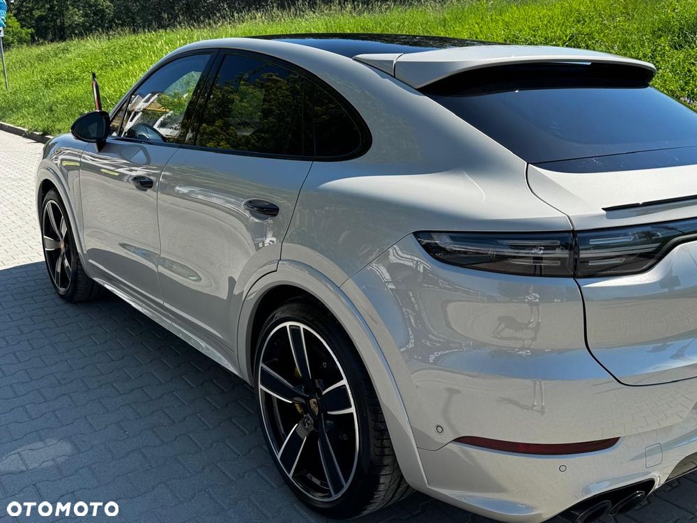 Porsche Cayenne Platinum Edition - 14