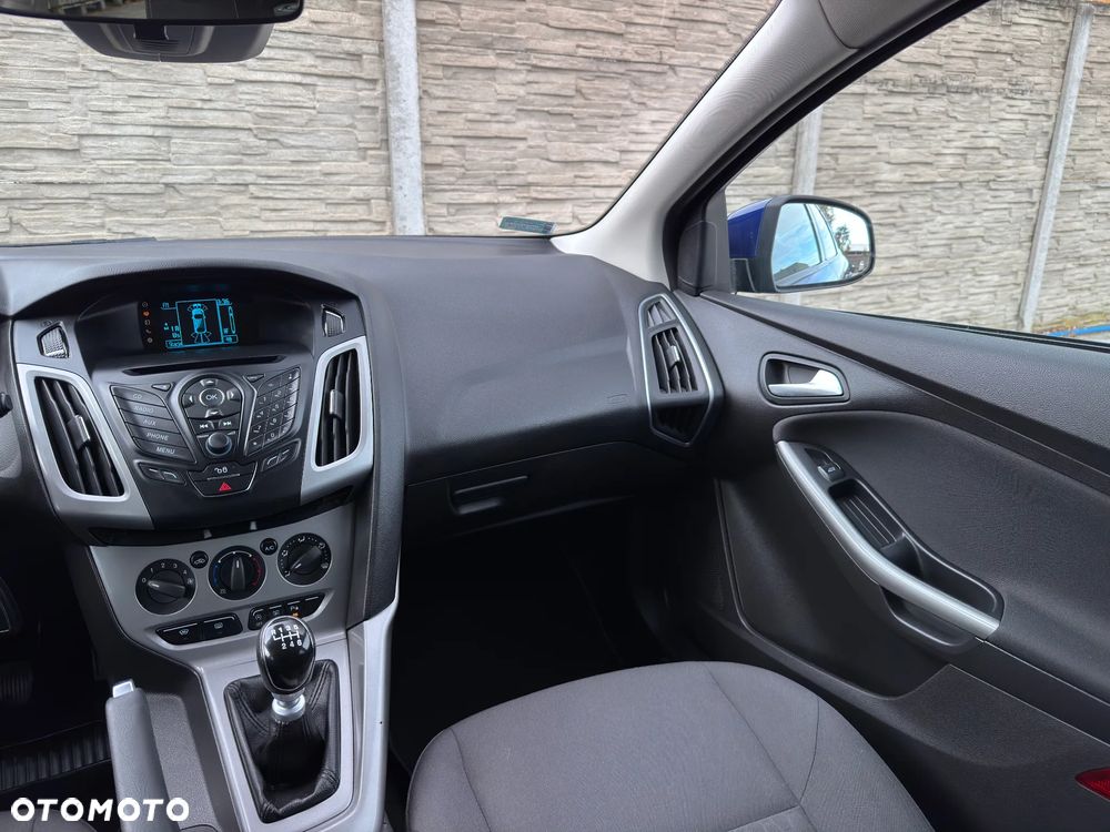 Ford Focus 1.0 EcoBoost Edition - 22