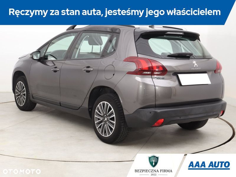 Peugeot 2008 - 6