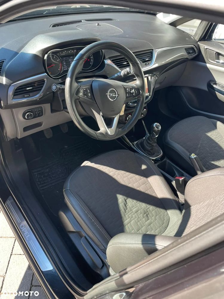 Opel Corsa 1.4 16V Cosmo - 8