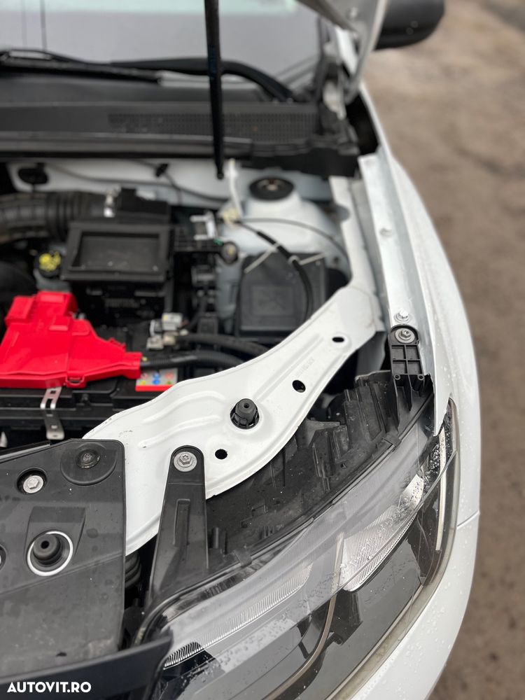 Dacia Duster 1.6 SCe Comfort - 16