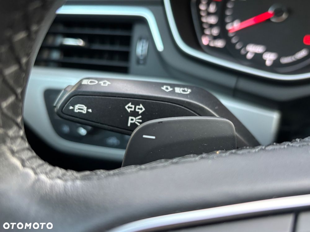 Audi A4 Limousine 40 TDI mHEV Advanced S tronic - 22