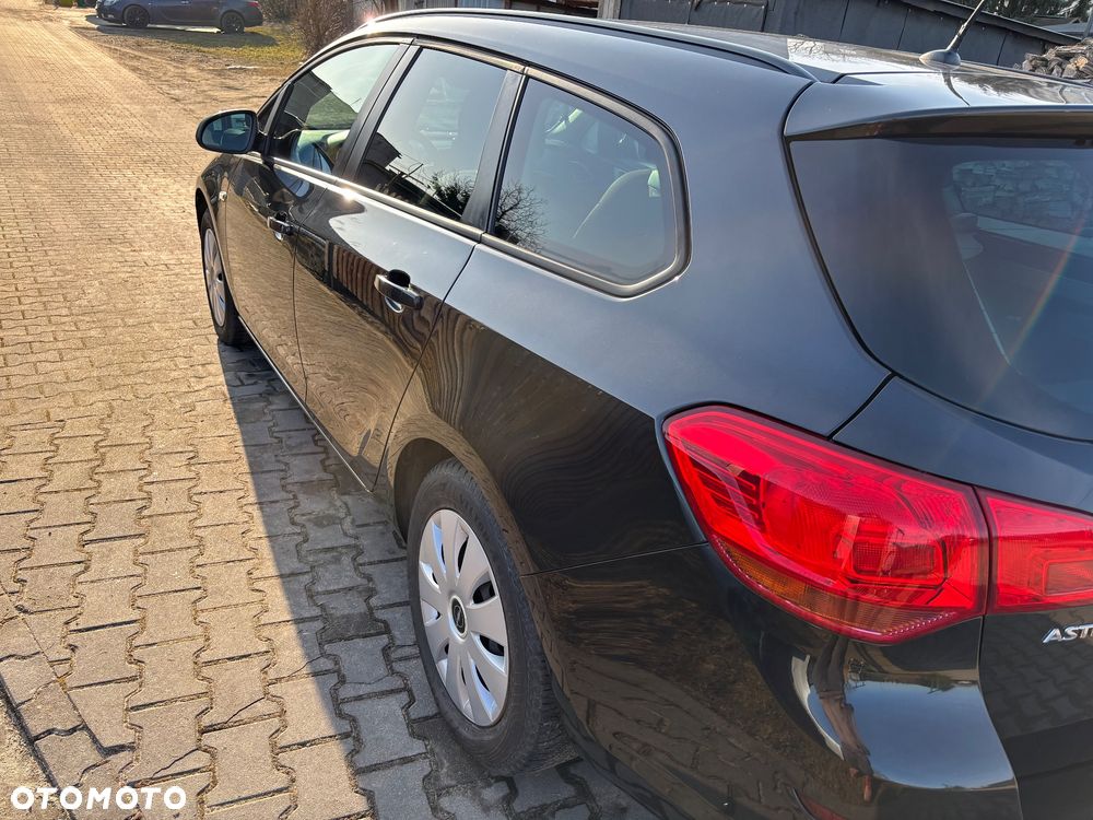 Opel Astra 1.4 T Enjoy - 31