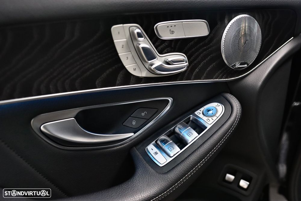 Mercedes-Benz GLC 350 e 4Matic 7G-TRONIC AMG Line - 12