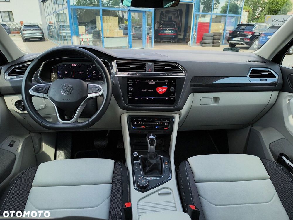 Volkswagen Tiguan 2.0 TDI SCR 4Mot Elegance DSG - 15