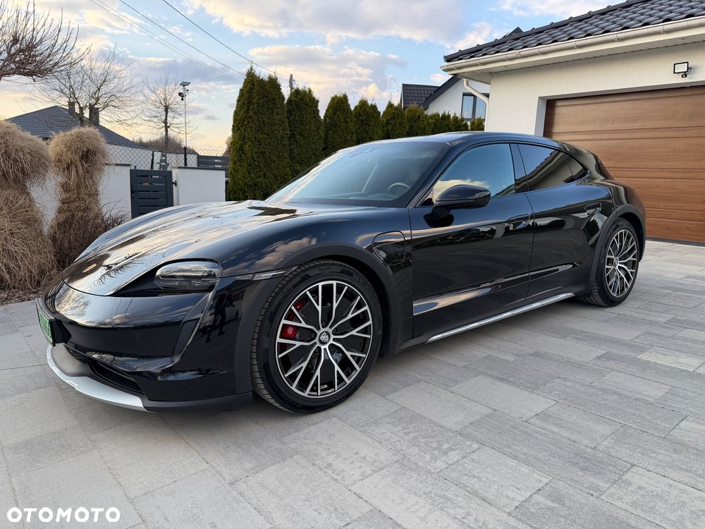 Porsche Taycan 4S Performance Plus - 2