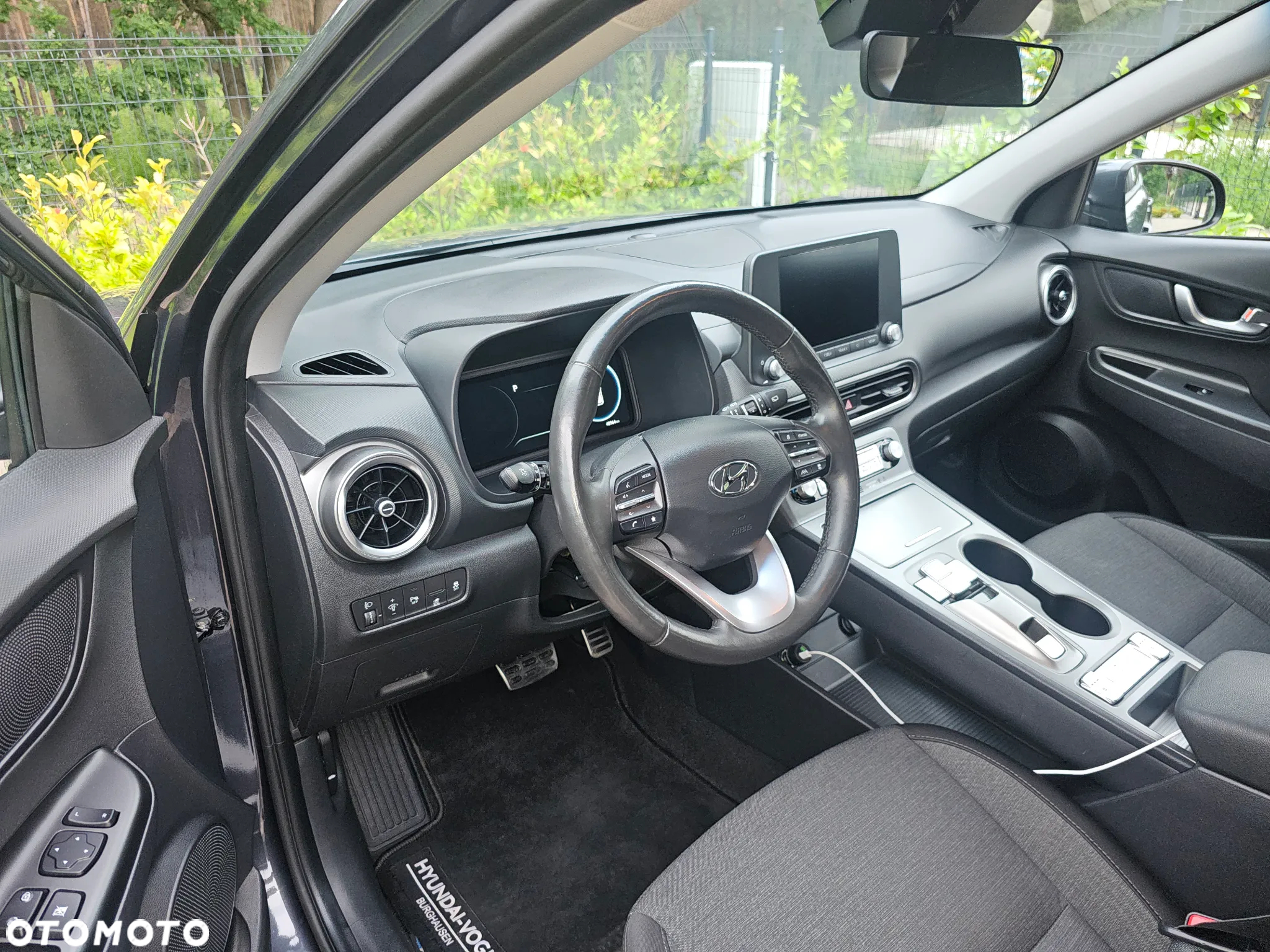 Hyundai Kona Electric 49kWh Executive - 5