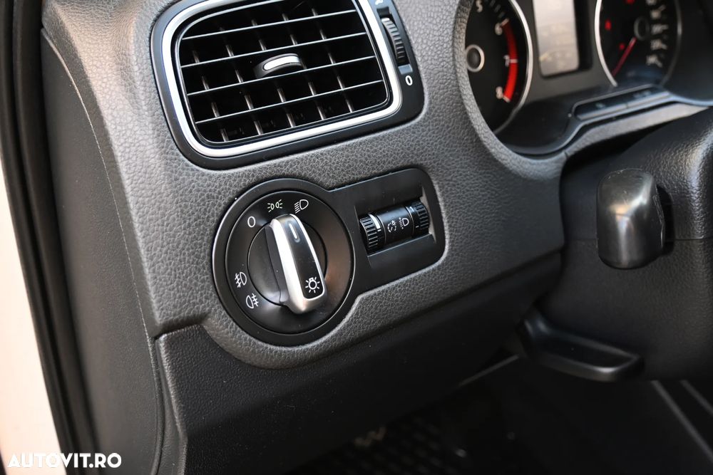 Volkswagen Polo 1.2 TSI Highline - 34