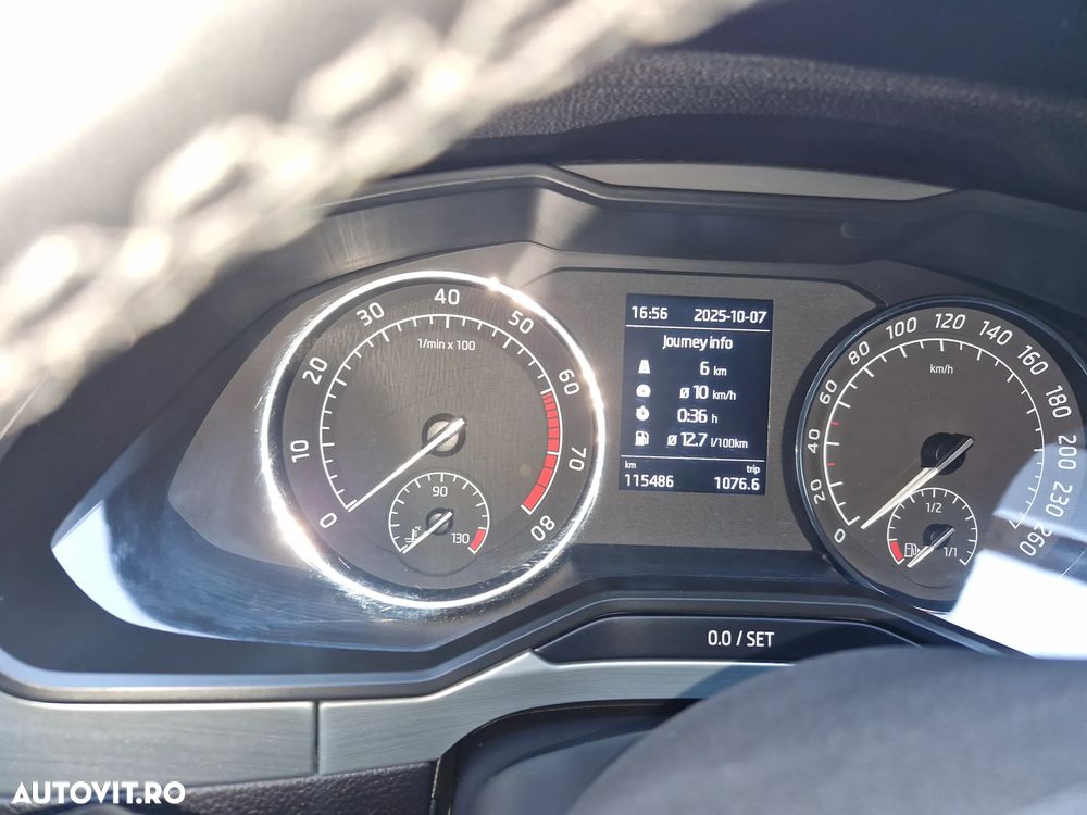 Skoda Superb 1.5 TSI Ambition - 6