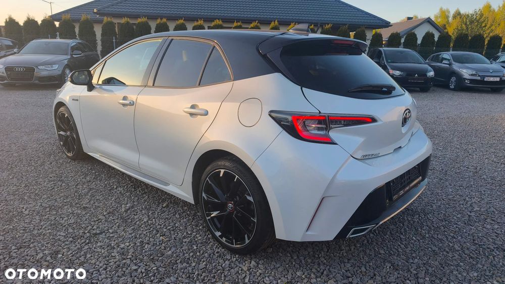Toyota Corolla 2.0 Hybrid GR Sport - 3