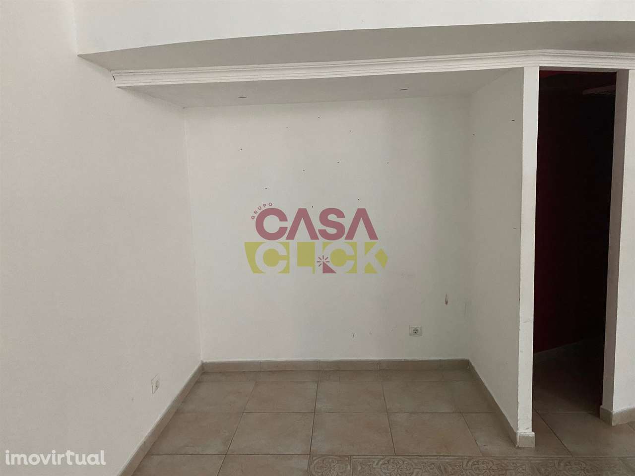 Loja T2 Venda em Torres Novas (Santa Maria, Salvador e Santiago),Torre - Grande imagem: 3/25