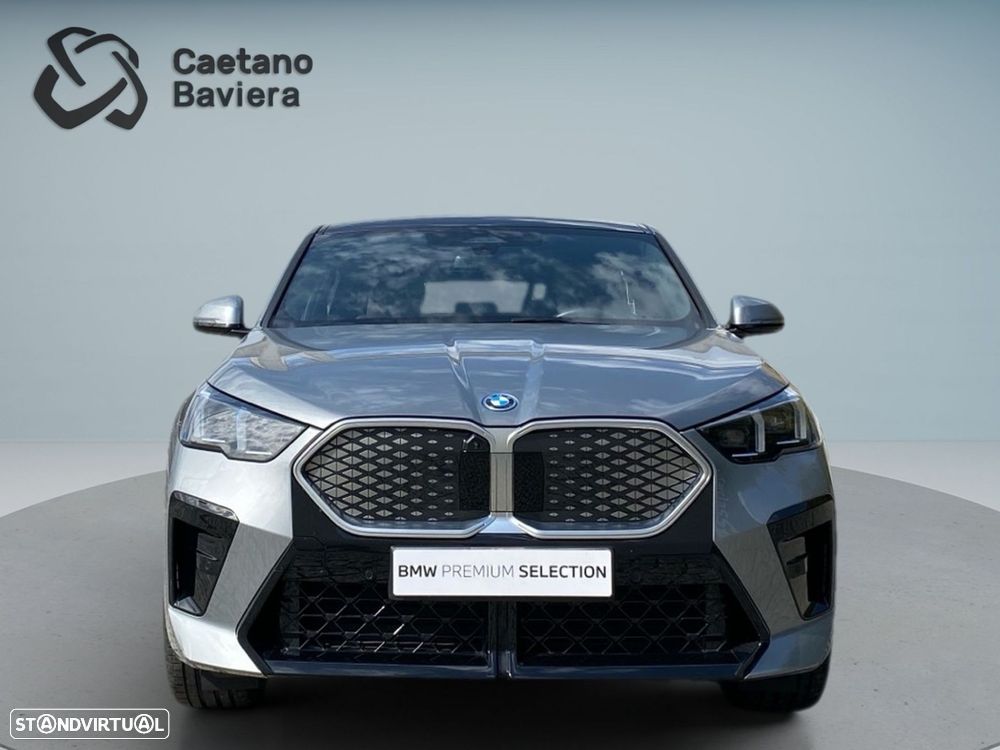 BMW iX2 xDrive30 Pack Desportivo M - 25