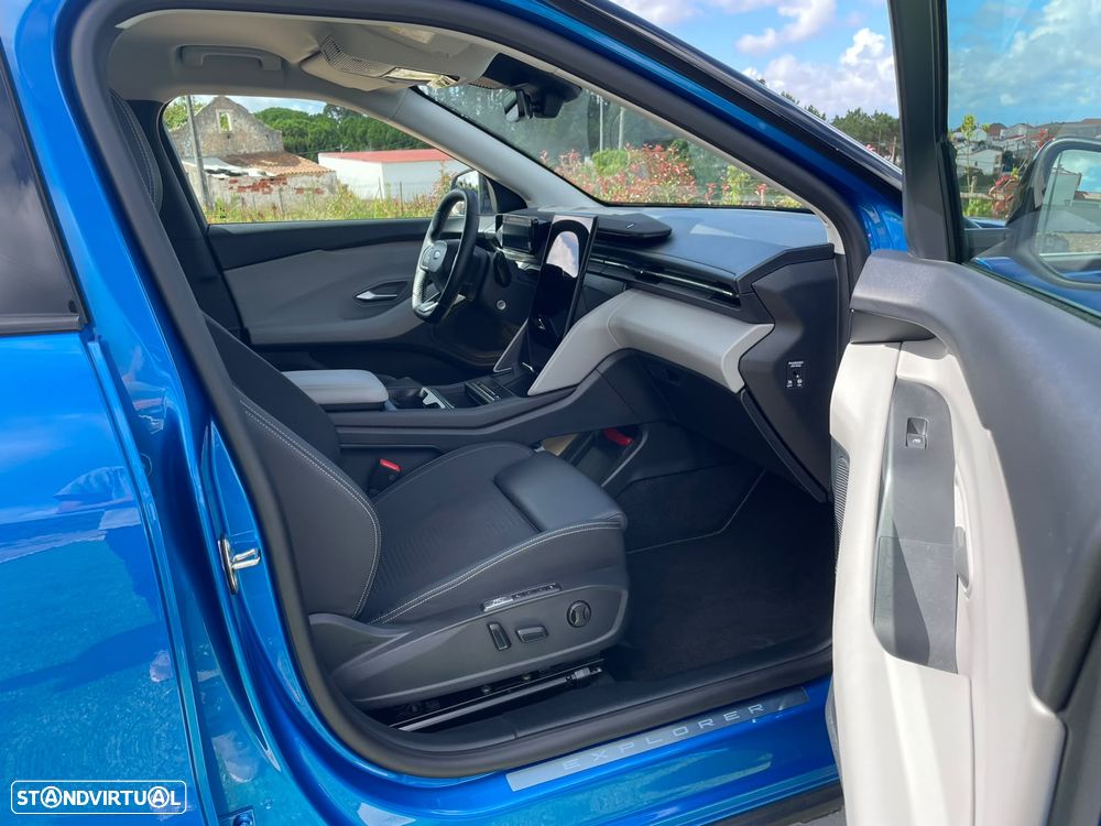 Ford Explorer Dual-motor Extend. Range AWD 77kWh Premium - 16