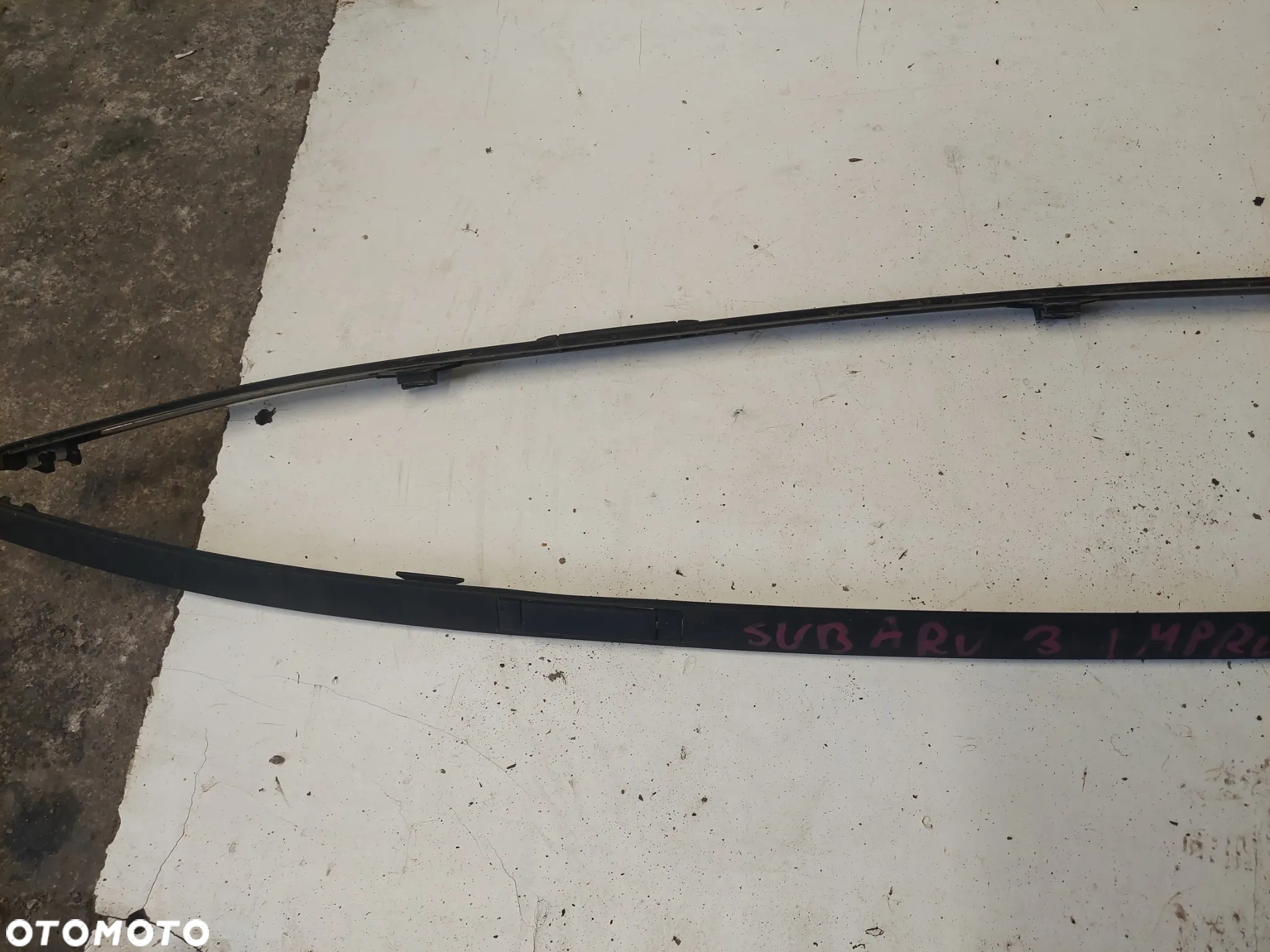 LISTWA DACHOWA SUBARU IMPREZA 3 GH - 2