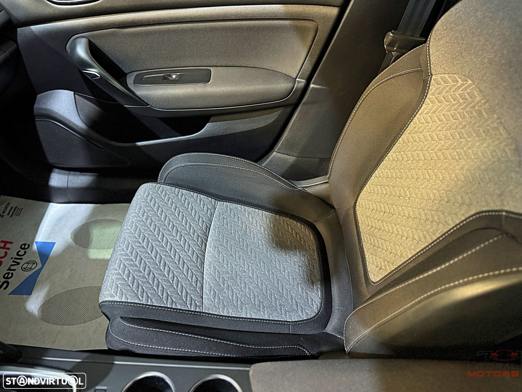 Renault Mégane Sport Tourer 1.3 TCe Limited - 20