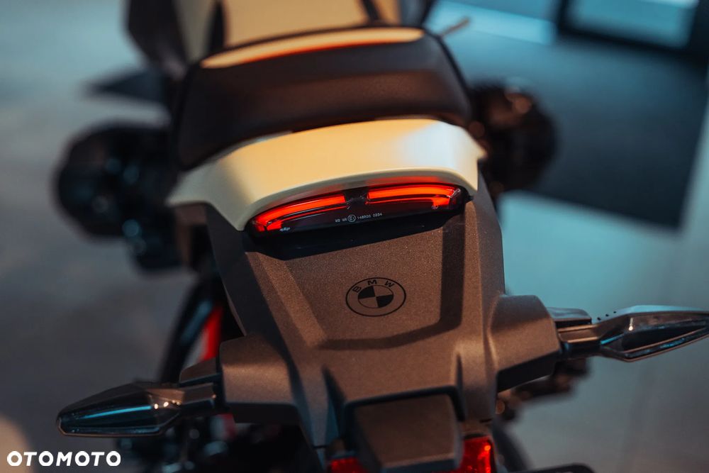 BMW R - 15