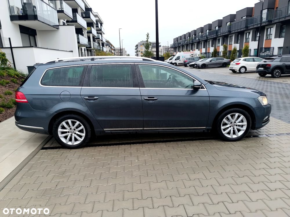Volkswagen Passat 2012 photo 4