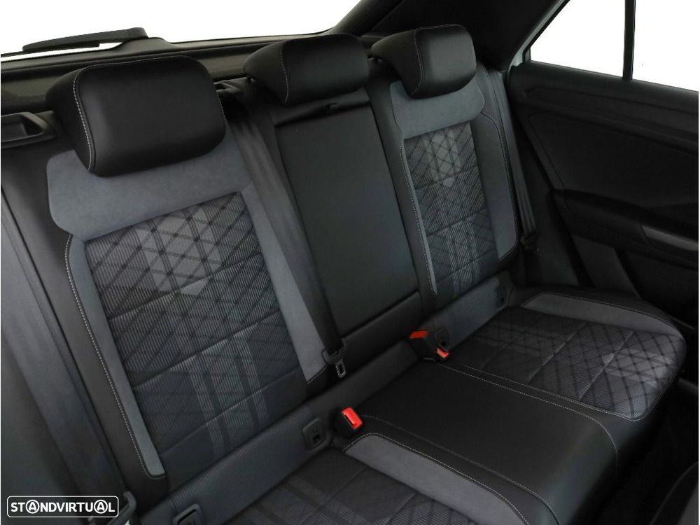 VW T-Roc 1.5 TSI R-Line DSG - 16