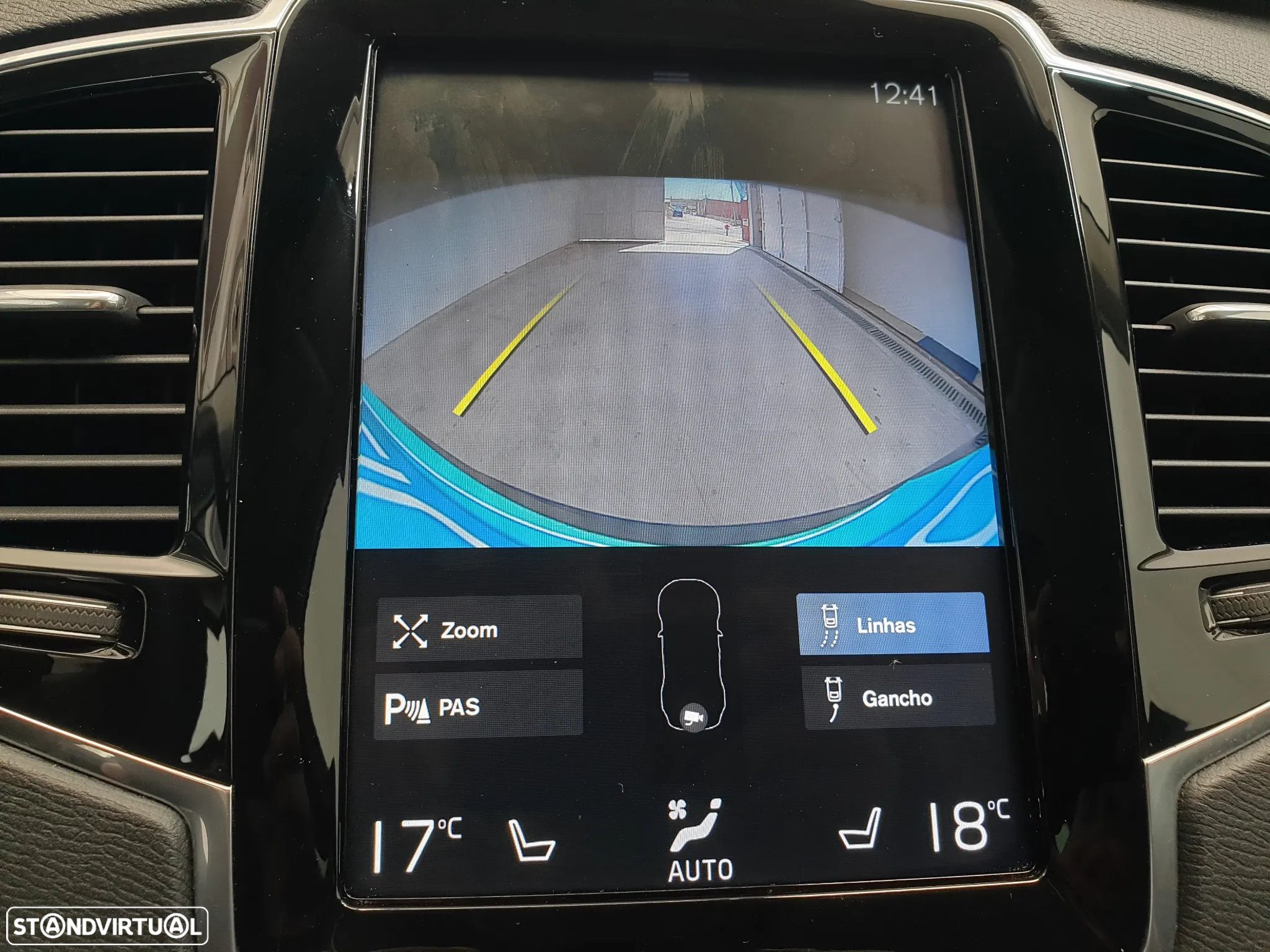 Volvo XC 90 2.0 D4 Momentum - 31