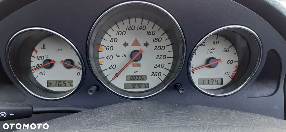 Mercedes-Benz SLK - 16