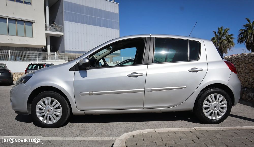 Renault Clio 1.2 16V Dynamique - 2