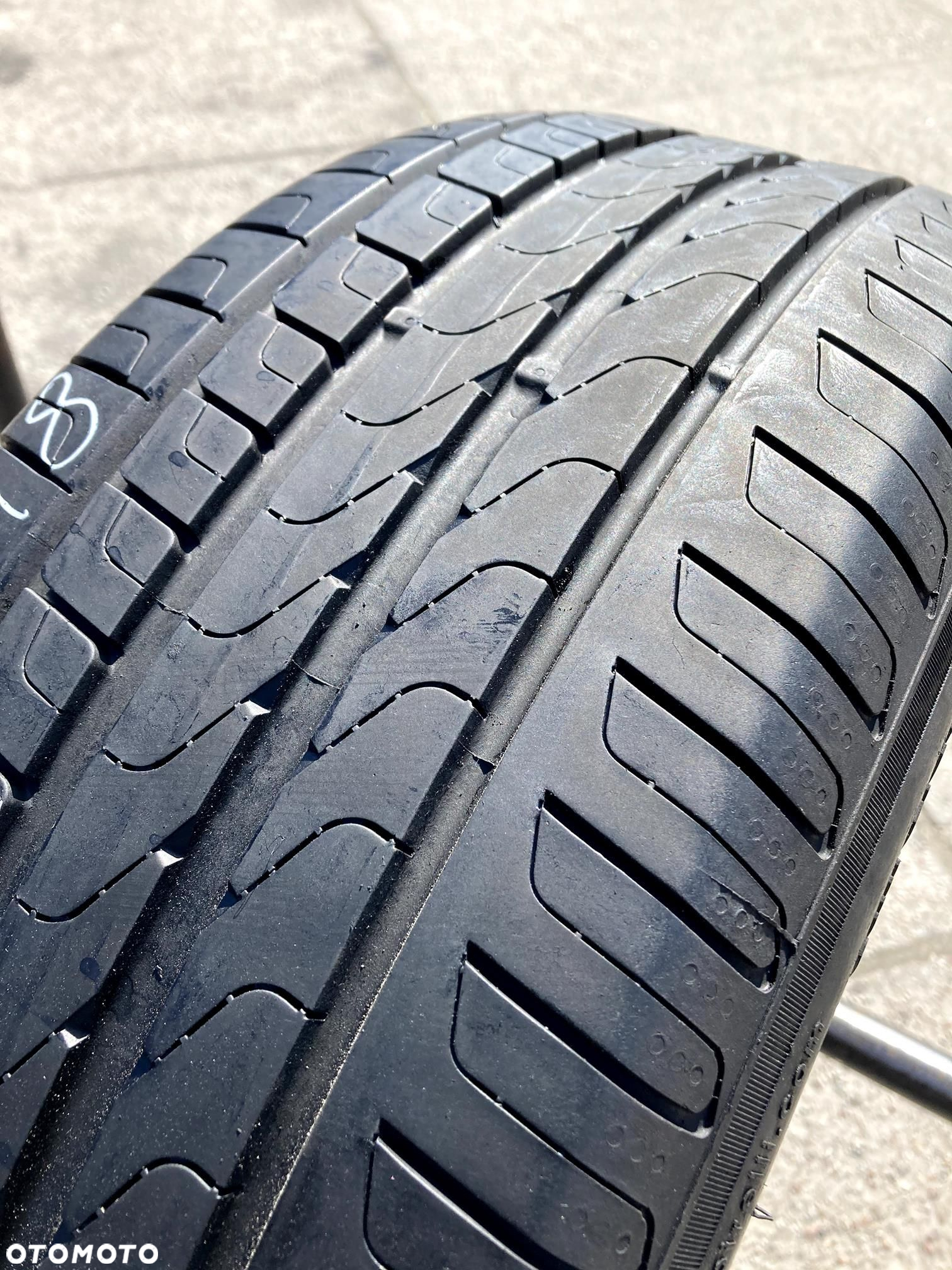 225/50/18 Pirelli Cinturato P7 95W - 2