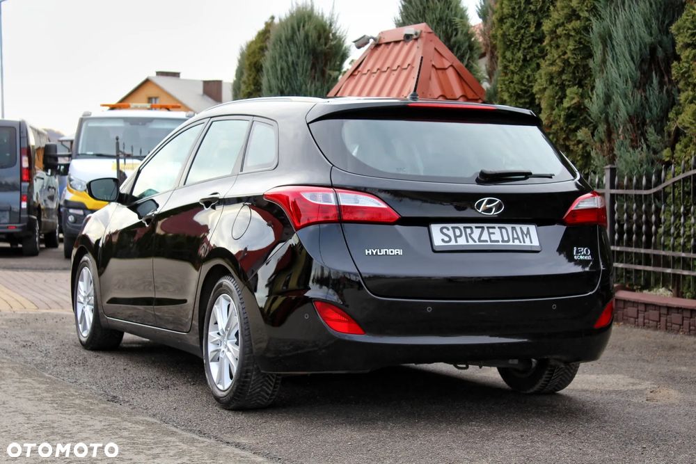 Hyundai i30 1.4 Comfort - 12