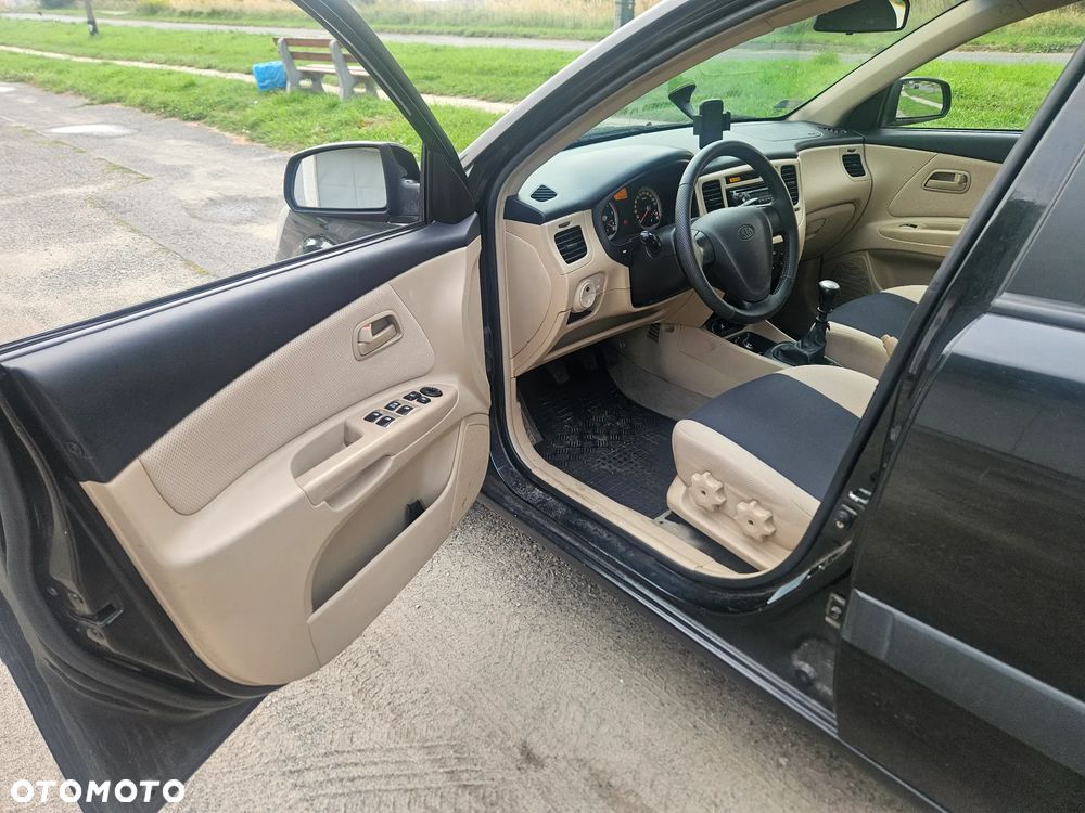 Kia Rio 1.5 CRDi City - 5